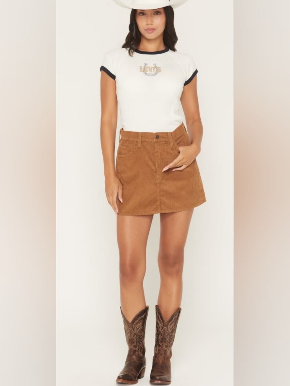 Levi's Corduroy Mini Skirt in Camel Color Women's Size 28 NWT